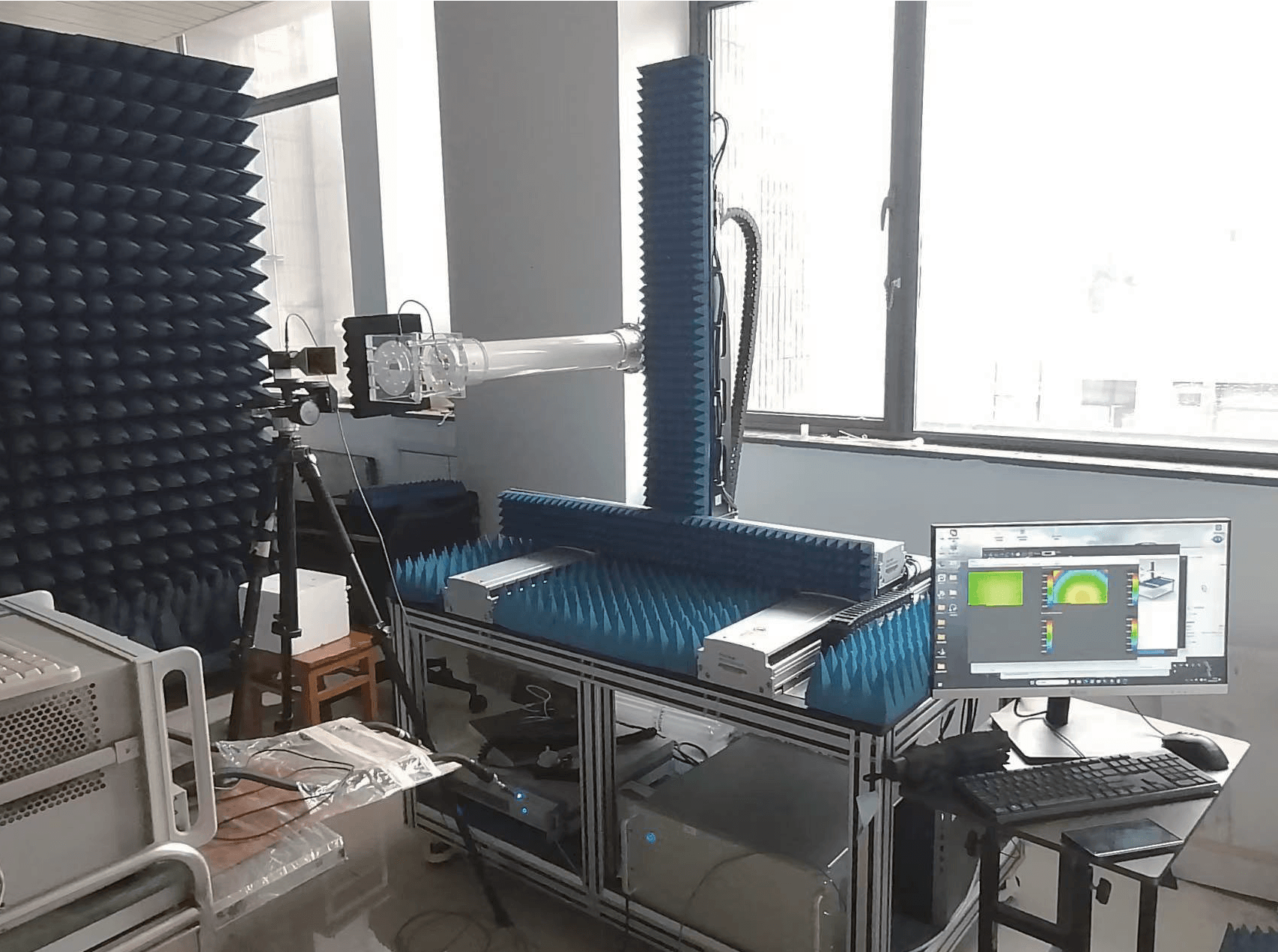 1GHz~20GHz 3D Scanning Antenna Test System